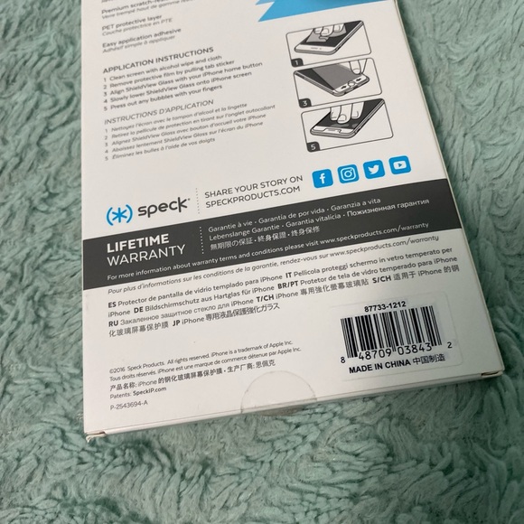 NWT Speck Screen Protector - Picture 5 of 5